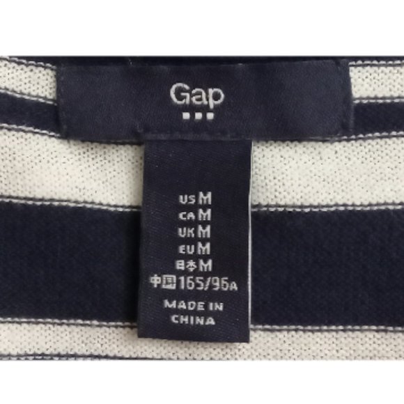 Gap Cardigan Size M - Picture 3 of 5